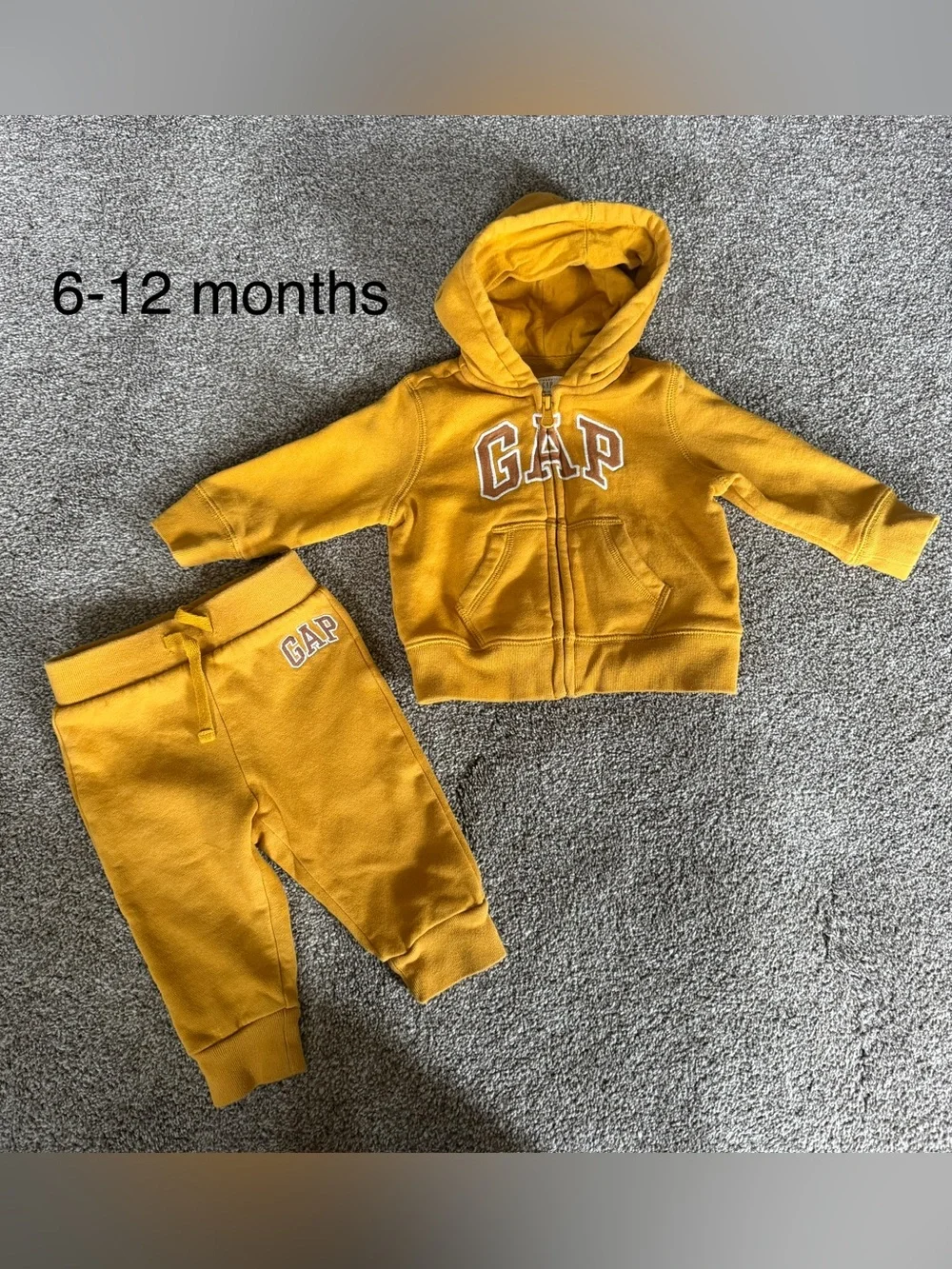 GAP Mustard Yellow Zip Hoodie and Jogger Set Sz 6-12 months